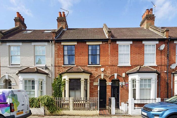 4 Bedroom Terraced House To Rent In Cavendish Road, London, SW12