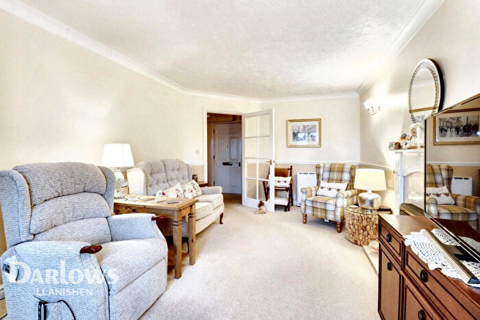 1 Bedroom Apartment For Sale In Velindre Road, Cardiff, CF14