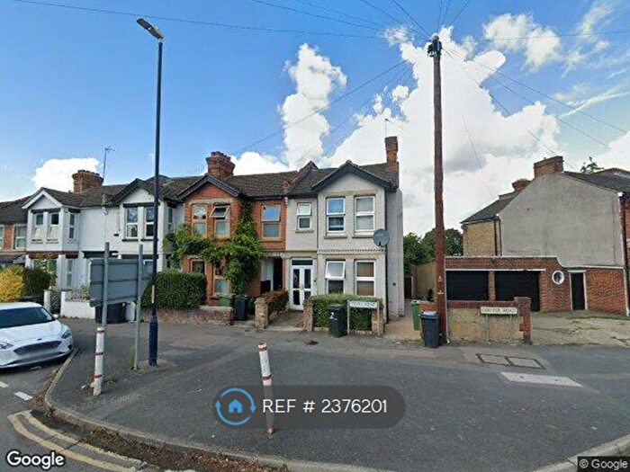 2 Bedroom Flat To Rent In Tovil Road, Maidstone, ME15