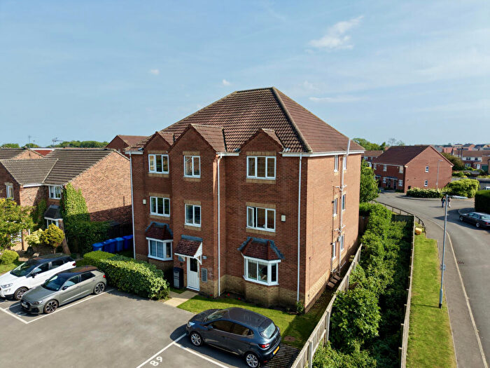 2 Bedroom Flat For Sale In Mill View Road, Beverley, HU17
