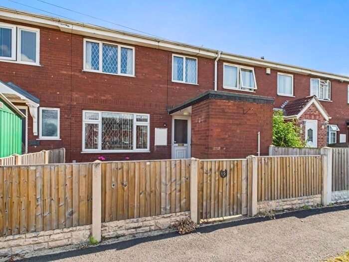 3 Bedroom Terraced House For Sale In Mount Pleasant Street, Featherstone, Pontefract, WF7