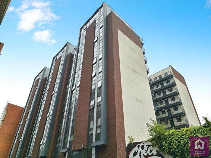 2 Bedroom Flat For Sale In Norfolk Street, Liverpool, Merseyside, L1