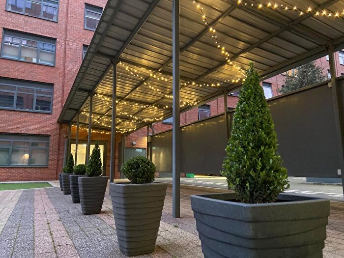 2 Bedroom Apartment To Rent In Smiths Yard, Blossom Street, Manchester, Greater Manchester, M4