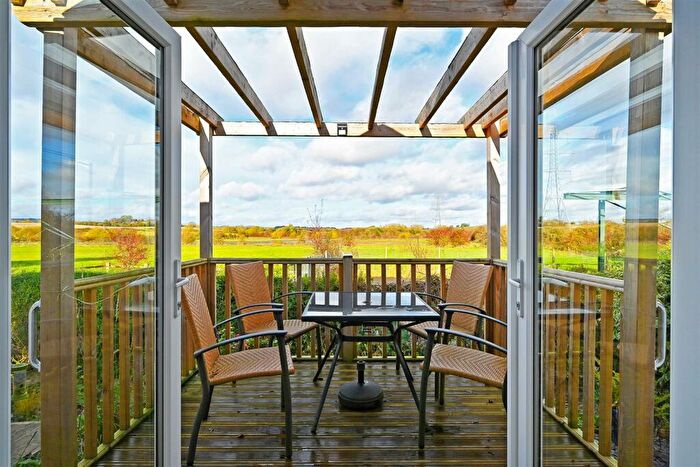 2 Bedroom Retirement Property For Sale In Bent Lane, Staveley, Chesterfield, S43