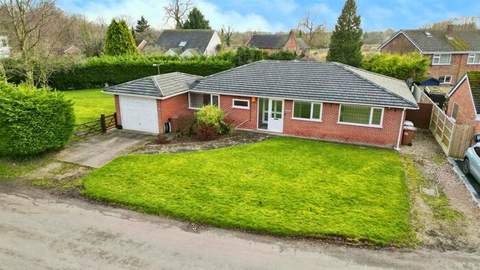 4 Bedroom Detached House For Sale In Tippers Lane, Church Broughton, Derby, DE65