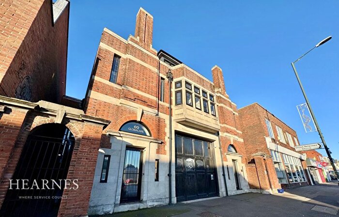 1 Bedroom Flat For Sale In The Old Fire House, Wimborne Road, Bournemouth, BH9