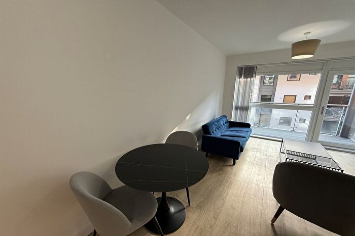 1 Bedroom Flat To Rent In The Loom, Harrison Street, M4
