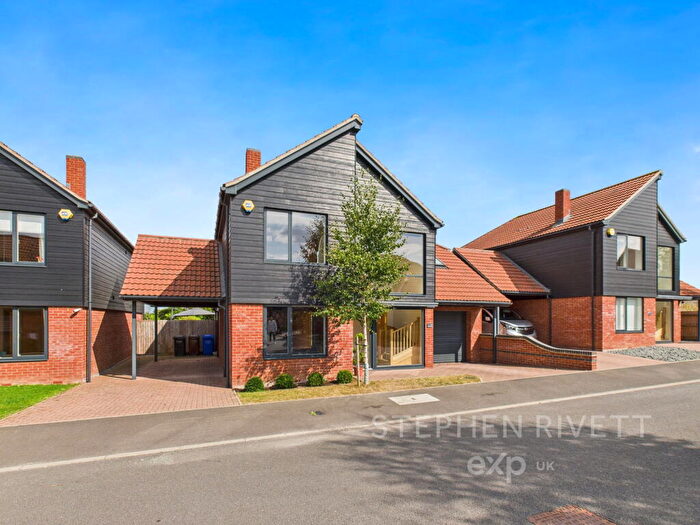 4 Bedroom Detached House For Sale In Queens Close, Beck Row, IP28
