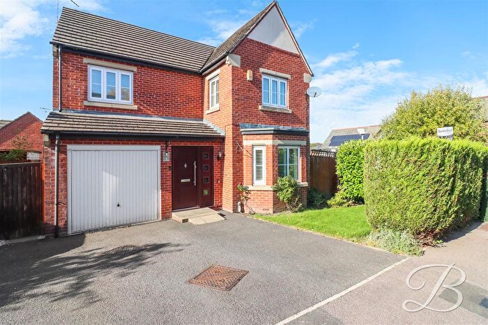 4 Bedroom Detached House For Sale In East Street, Doe Lea, Chesterfield, S44