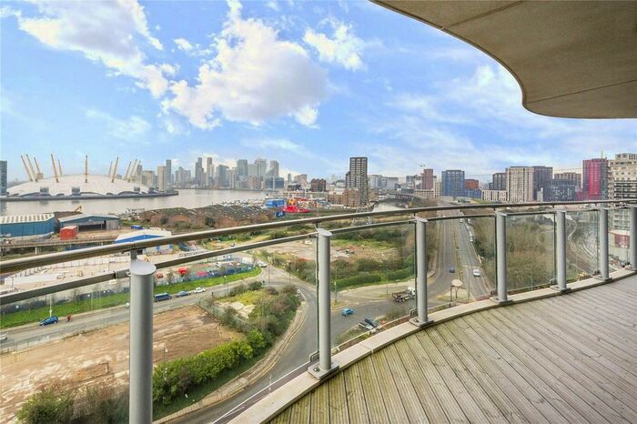 2 Bedroom Flat To Rent In Tidal Basin Road, Silvertown, E16