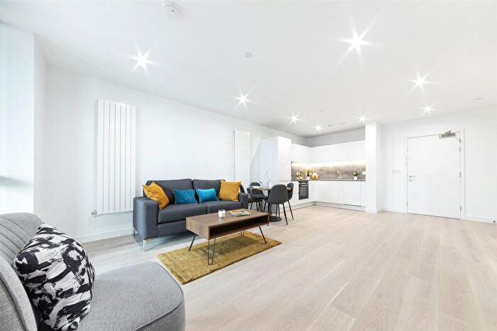 1 Bedroom Apartment To Rent In Pinnacle House, Schooner Road, Royal Wharf, London, E16