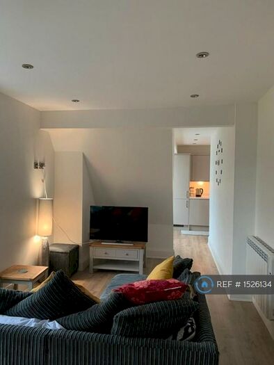 1 Bedroom Flat To Rent In Mayfield, Eccleston Park, Prescot, L34