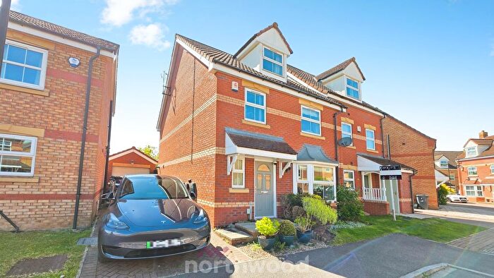 4 Bedroom Town House For Sale In Vulcan Mews, Auckley, Doncaster, DN9