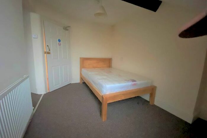 4 Bedroom Flat To Rent In Northgate Street, Aberystwyth, Ceredigion, SY23