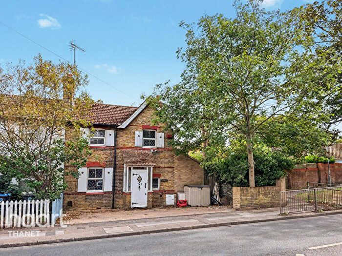 3 Bedroom Semi Detached House For Sale In Canterbury Road, Birchington, CT7