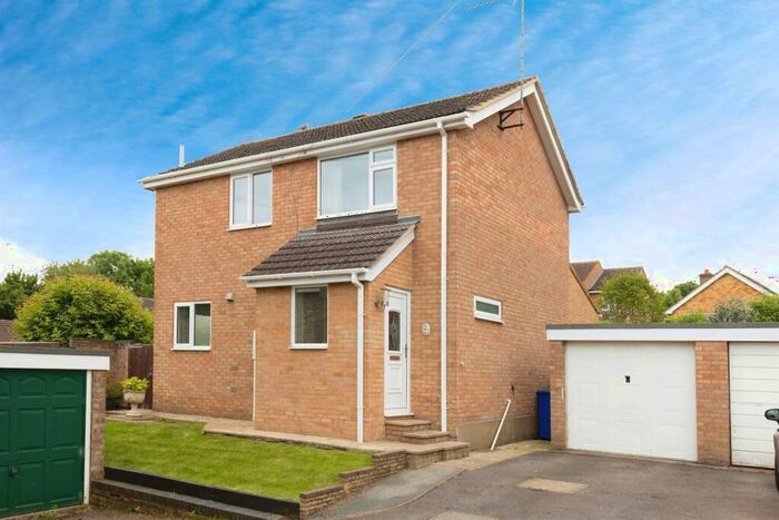 3 Bedroom Detached House For Sale In Tulbrook Stones, Middleton Cheney, Banbury, OX17