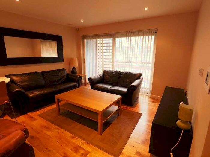 1 Bedroom Apartment To Rent In Dock Street, Hull, HU1