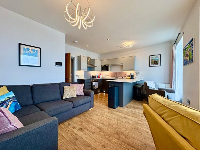 1 Bedroom Flat For Sale In Marine Terrace, Aberystwyth, SY23