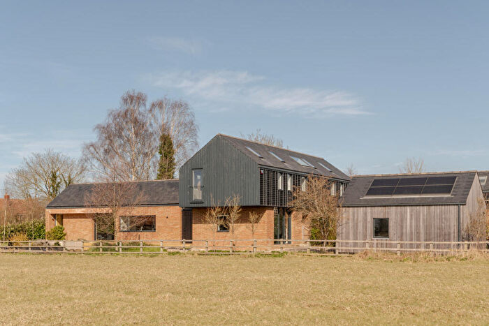 4 Bedroom Detached House For Sale In Loxley Stables, Long Marston, Hertfordshire, HP23