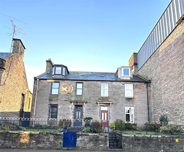 4 Bedroom Semi Detached House For Sale In South Street, Elgin, IV30