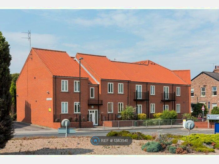 2 Bedroom Flat To Rent In Monkbridge Court, York, YO31