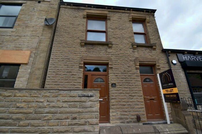1 Bedroom Ground Flat To Rent In Manchester Road, Huddersfield, West Yorkshire, HD7