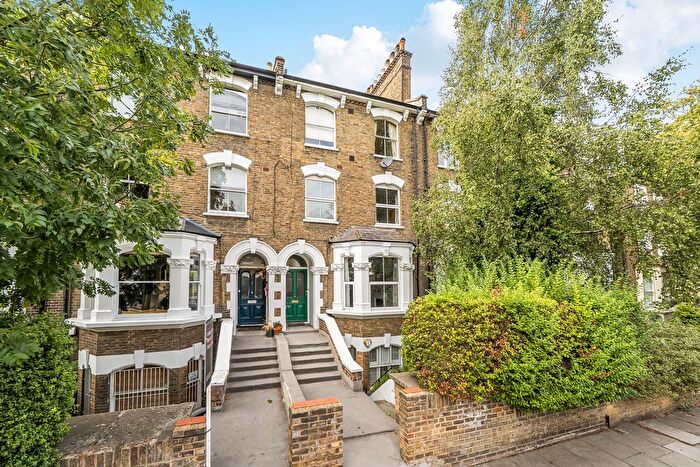 2 Bedroom Maisonette For Sale In Langdale Road, London, SE10