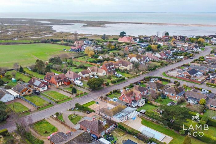 4 Bedroom Detached House For Sale In Dumont Avenue, Point Clear, St. Osyth, CO16