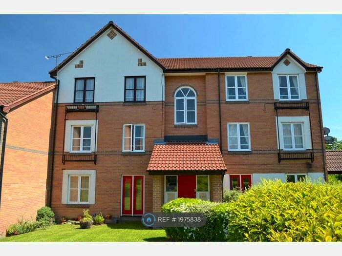 2 Bedroom Flat To Rent In Grange Road, Hunslet, Leeds, LS10