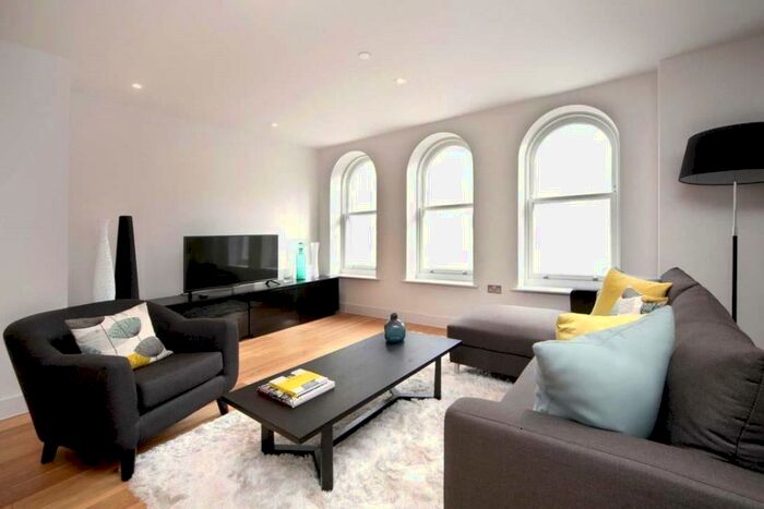 2 Bedroom Property To Rent In Elizabeth House, - Sheet Street, Windsor, SL4