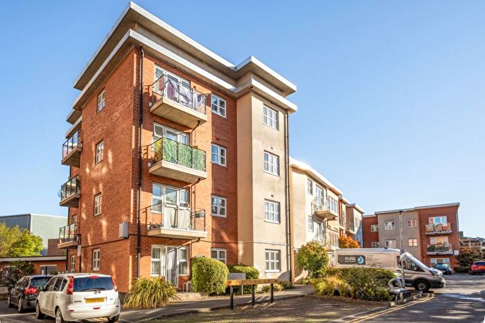 1 Bedroom Apartment To Rent In Stanley Road Harrow, HA2