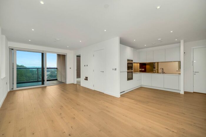 2 Bedroom Flat To Rent In Buckhold Road, London, SW18