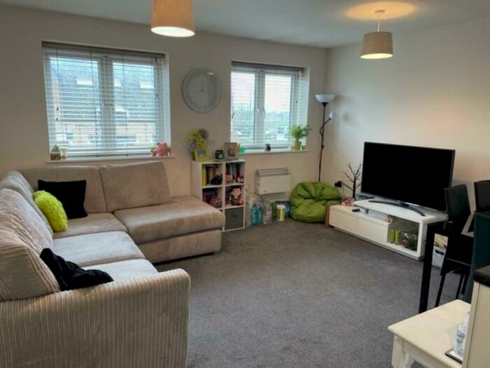 1 Bedroom Apartment To Rent In Burford Road, Carterton, Oxon, OX18