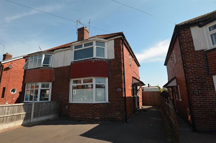 3 Bedroom Semi Detached House To Rent In Devonshire Drive, Mickleover, Derby, DE3