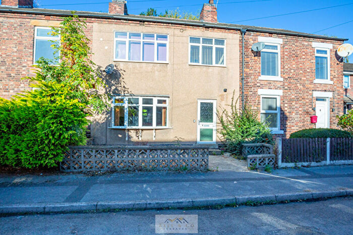 3 Bedroom Terraced House For Sale In Wateringbury Grove, Staveley, Chesterfield, S43