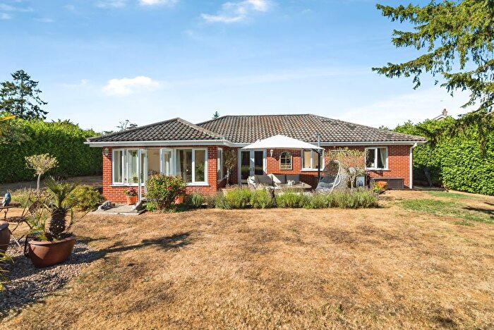 3 Bedroom Bungalow For Sale In Lowestoft Road, Worlingham, Beccles, Suffolk, NR34