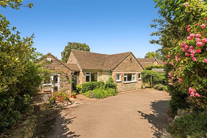 3 Bedroom Detached House For Sale In Bussage, Stroud, GL6