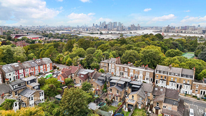 5 Bedroom Terraced House For Sale In Woodland Terrace, Charlton, SE7