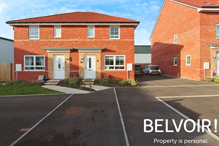 3 Bedroom Semi-Detached House For Sale In Wheatstone Gardens, Beeston, NG9