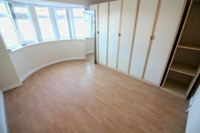 4 Bedroom Terraced House To Rent In Windermere Road, Southall, UB1