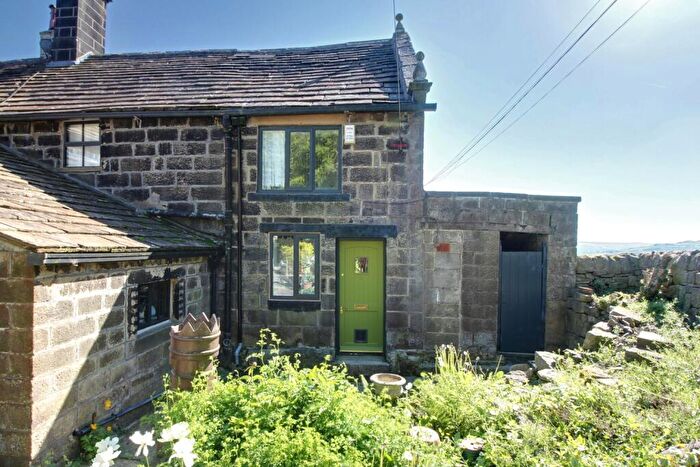 2 Bedroom Cottage For Sale In Old Town Hall Cottages, Wadsworth, Hebden Bridge, West Yorkshire, HX7