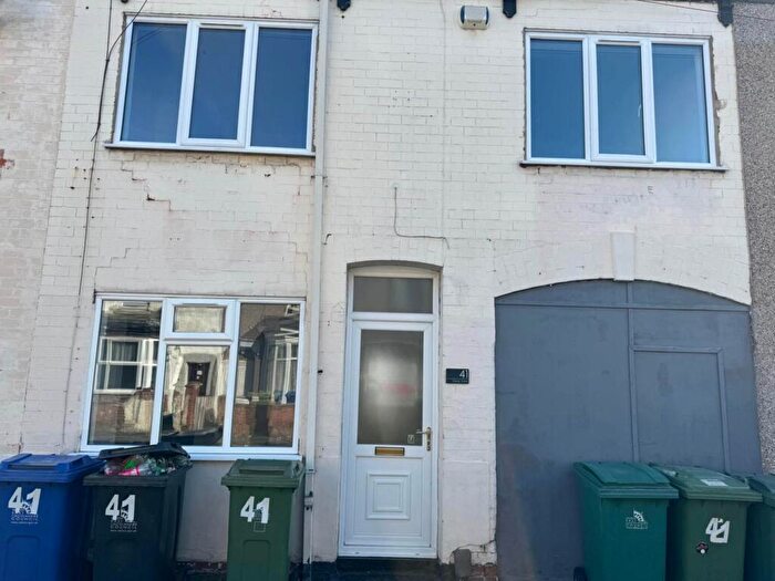 3 Bedroom Terraced House To Rent In Sidney Street, Cleethorpes, DN35