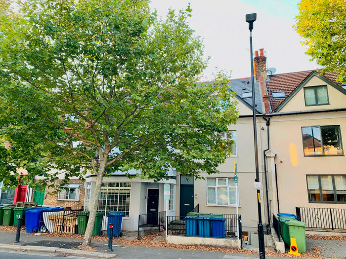 1 Bedroom Apartment To Rent In East Dulwich Grove, East Dulwich, SE22