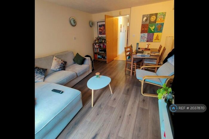 2 Bedroom Maisonette To Rent In Harewood Avenue, London, NW1