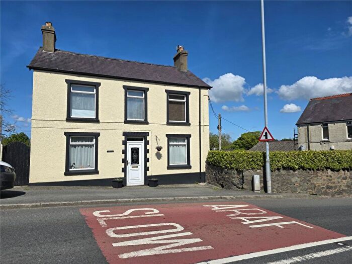 3 Bedroom Detached House For Sale In Bontnewydd, Caernarfon, Gwynedd, LL54