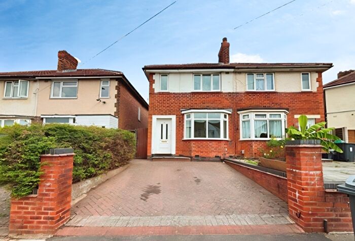 3 Bedroom Terraced House To Rent In Thurlestone Road, Longbridge, Birmingham, B31