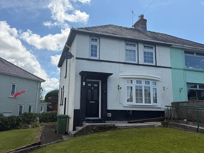 3 Bedroom Semi-Detached House For Sale In Heol Y Garreg Las, Llandeilo, Carmarthenshire., SA19