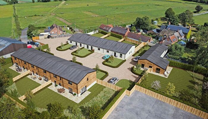 4 Bedroom Barn Conversion For Sale In Claypitts Lane, Woolstone, Faringdon, SN7