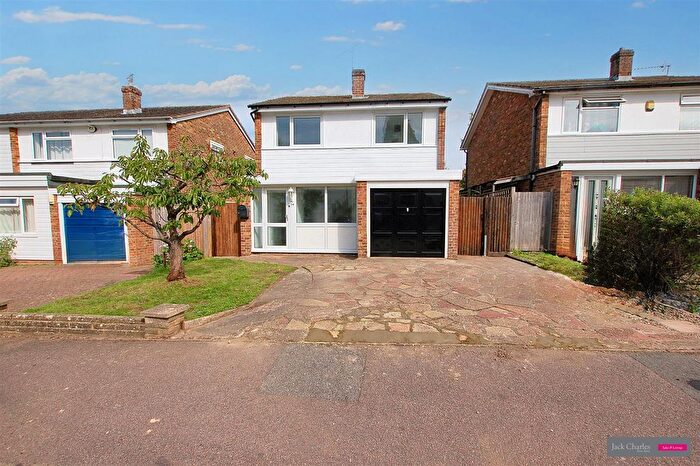 3 Bedroom Detached House To Rent In Henwoods Crescent, Pembury, TN2