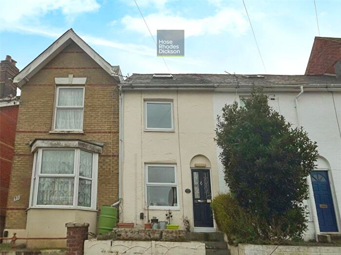 2 Bedroom Terraced House For Sale In Fellows Road, Cowes, PO31